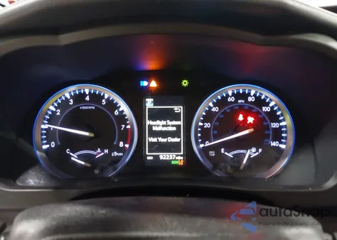 2018 Toyota Highlander Xle z USA, uszkodzony, nr VIN 5TDJZRFH3JS532157